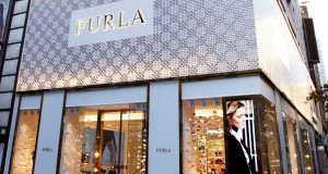 Furla sceglie TXT Retail