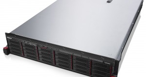 Lenovo presenta l'offerta “Server and Solutions”