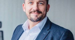 Cambio al vertice di TCPOS: Dirk Schwindling è il nuovo CEO
