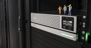 Schneider Electric presenta gli APC Smart-UPS On-Line con batterie agli ioni di litio
