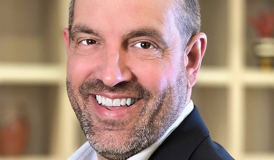 Chris Elliott di Allied Telesis nominato nella prestigiosa lista Channel Chiefs 2026 di CRN